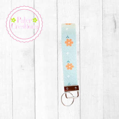 "Daisy Days" Keychain Wristlet