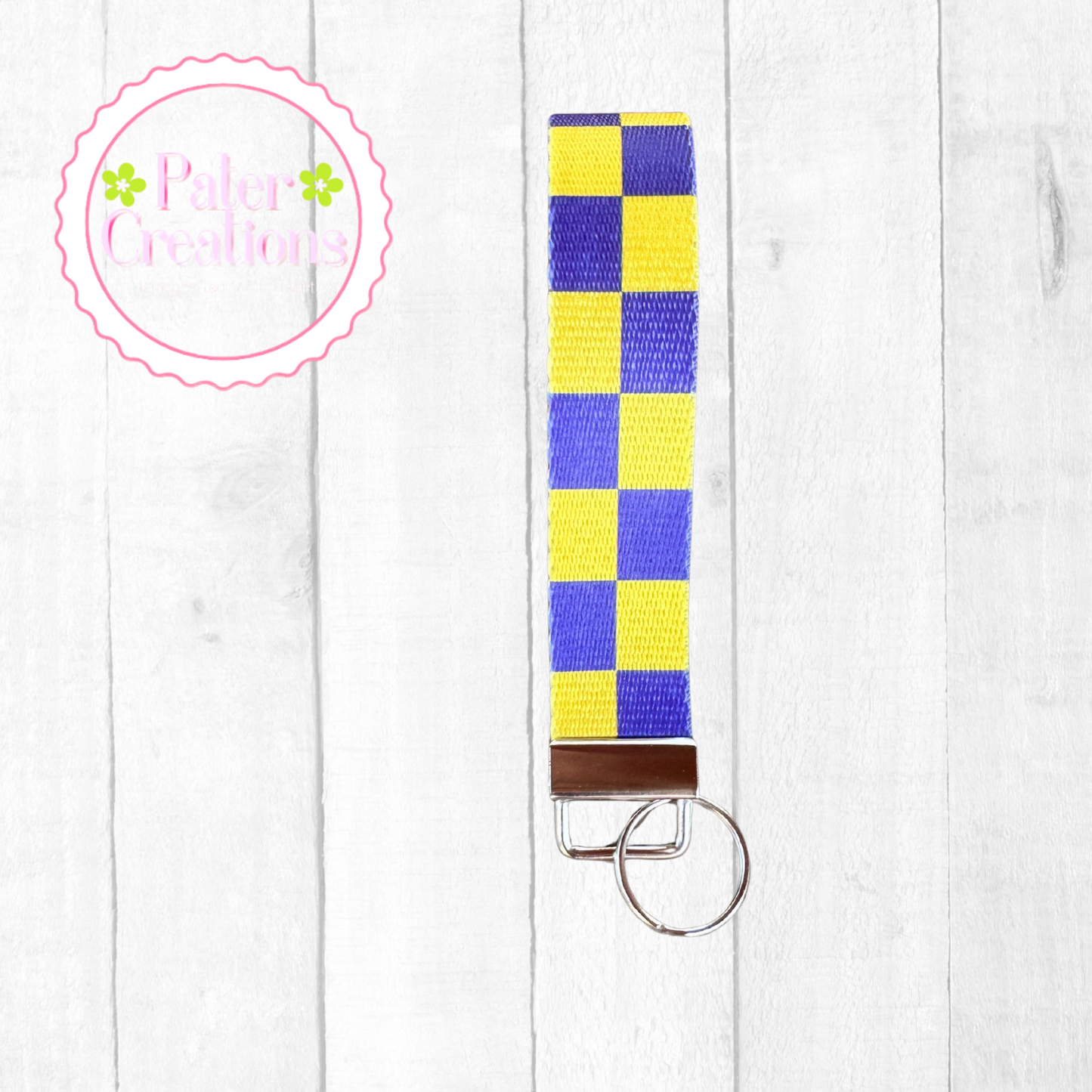 "Checkerboard Chic" Keychain Wristlet